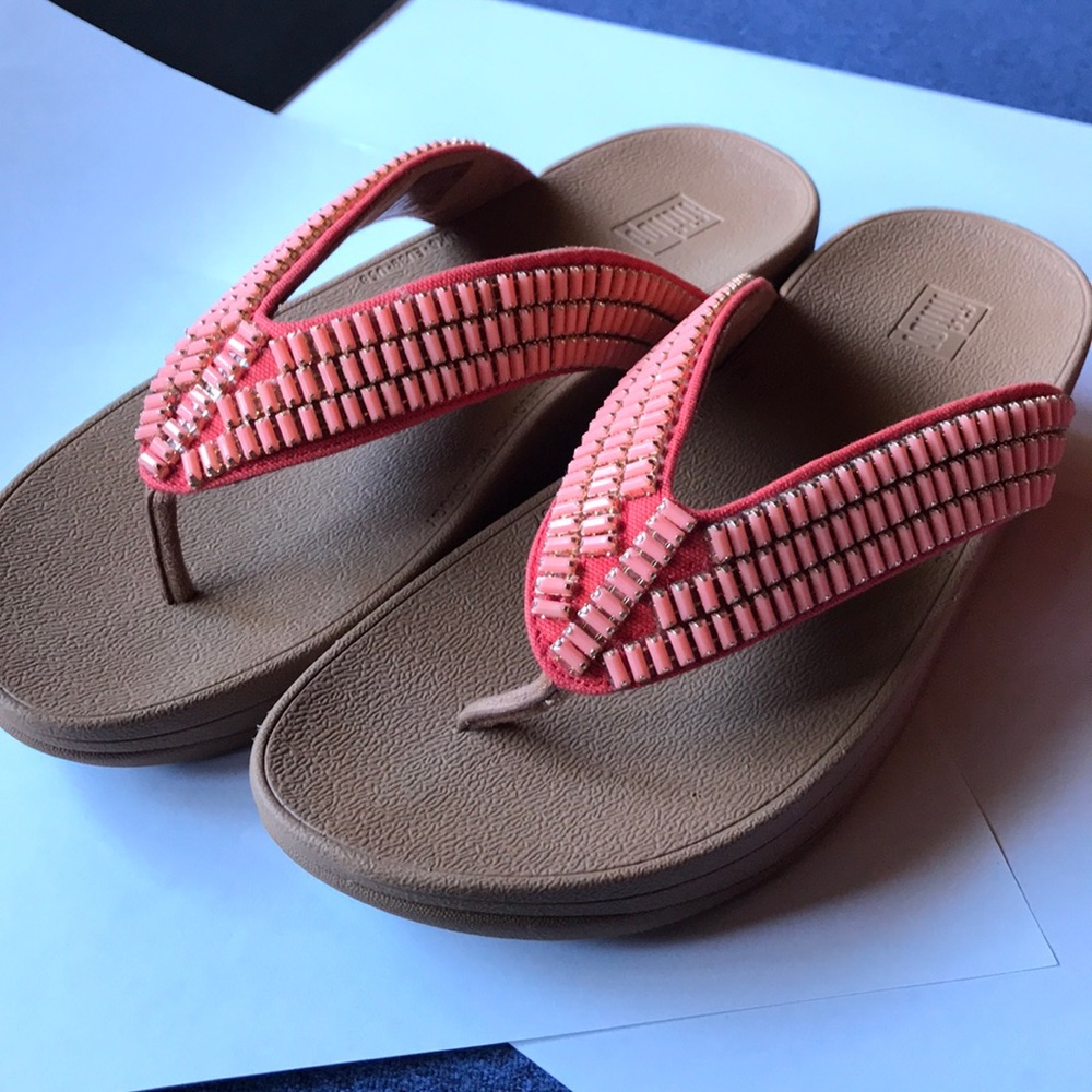 🌴 Fit Flops Coral Gem Sandals - Never Used!